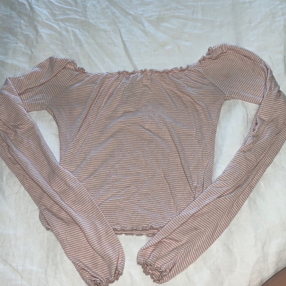 Off the shoulder pink and white top